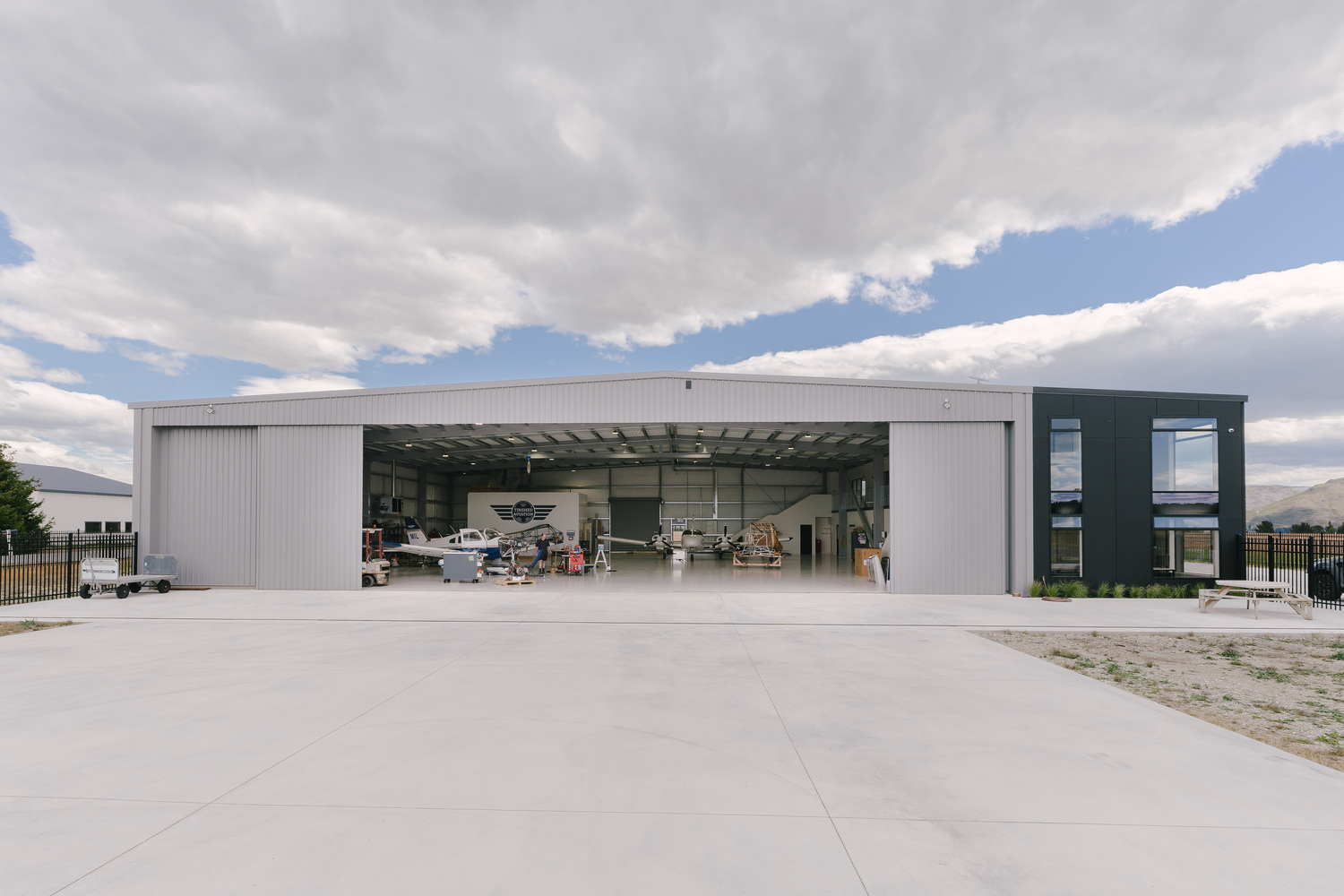 Tinshed Aviation Attika Hangar