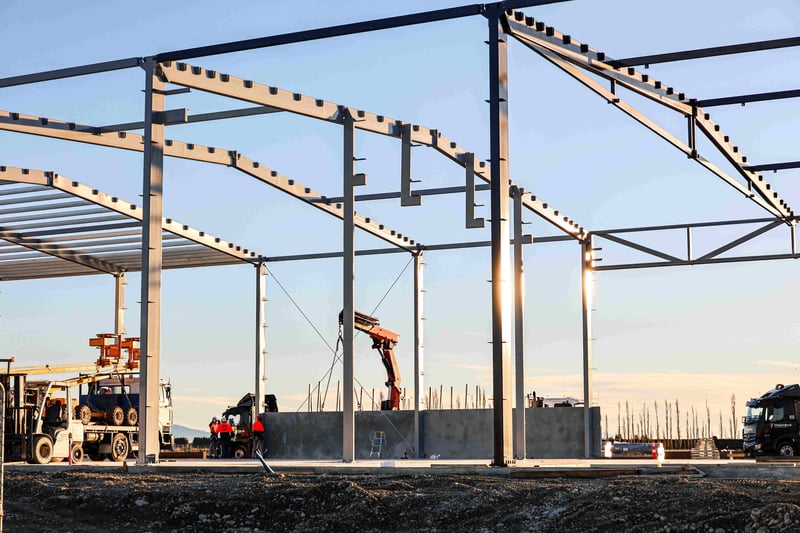 Attika Commercial Building Construction