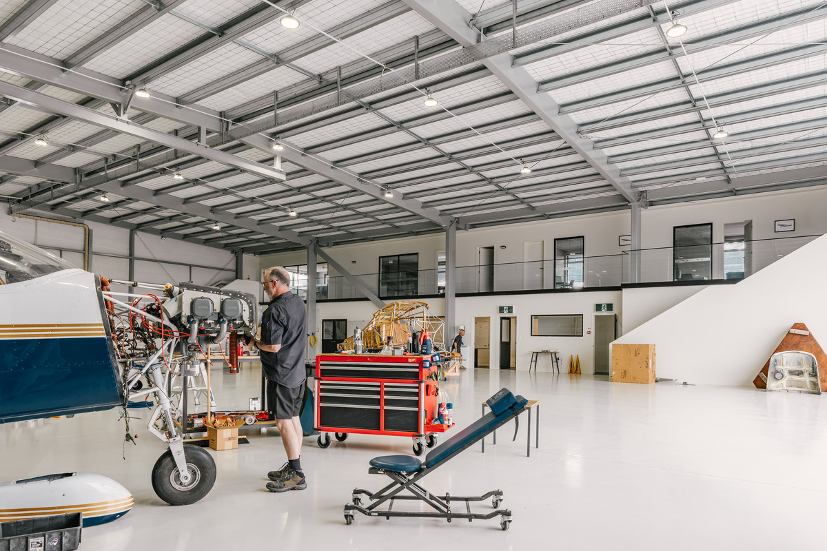 Tinshed Aviation Attika Hangar 2