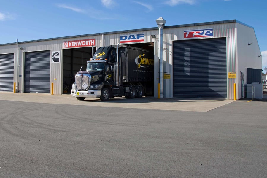 Workshops and maintenance steel sheds