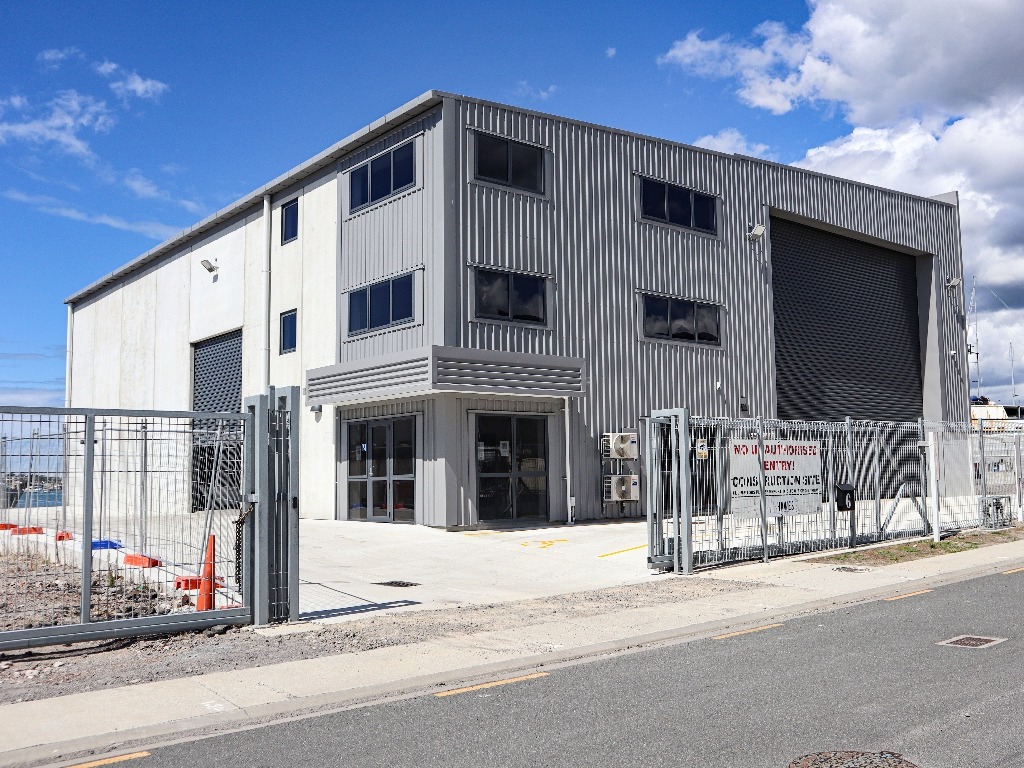 Industrial building companies
