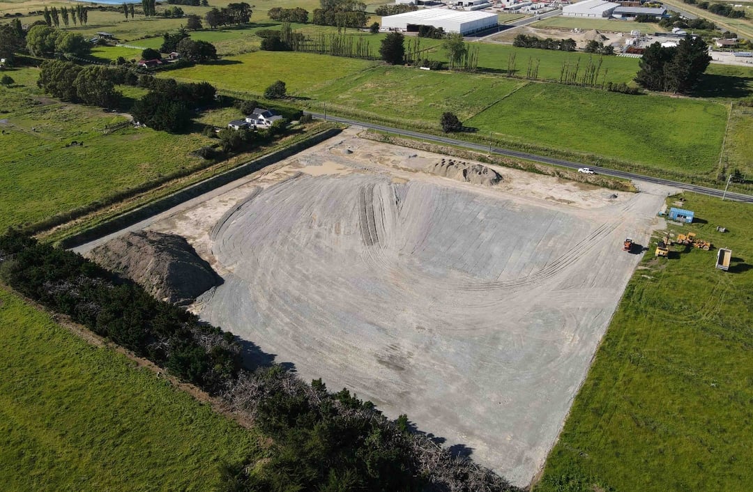 Selecting Land with XL Structural Steel